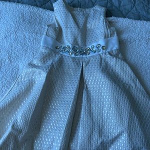 Gymboree dress. Size 5. Good condition.  Great for a Christmas dress.
